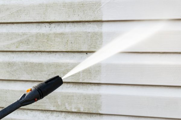 Cost of House Exterior Cleaning in Kailua Kona