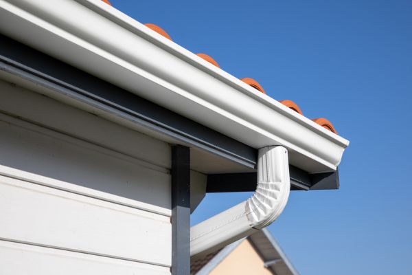 Roofline Cleaning in Kailua Kona