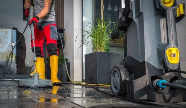Commercial Pressure Cleaning in Kailua Kona