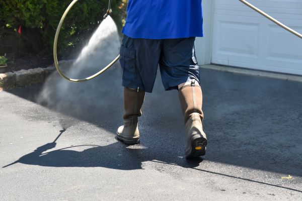 Asphalt Powerwashing in Kailua Kona